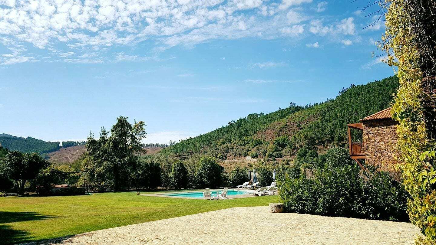 Casa De Baixo - Nature Hotel Alvoco das Varzeas Bagian luar foto